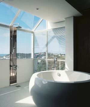 隔熱斷橋鋁合金門(mén)窗